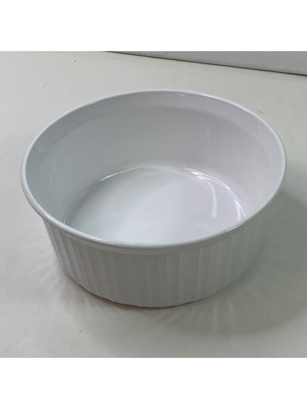 CorningWare White F-1-B Ceramic Baking Dish 2.5L Round Casserole 9.75" Diameter